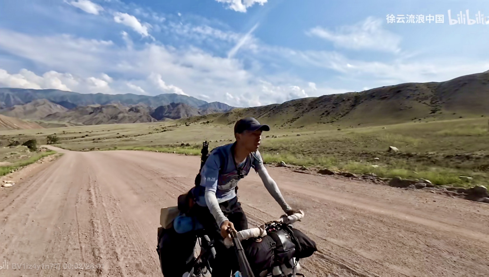 流浪中国的徐云突然宣布停止骑行,停下流浪的脚步开始回归田园