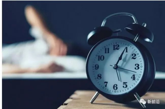 美国飞行员睡眠训练法:心事再多,120秒内入睡