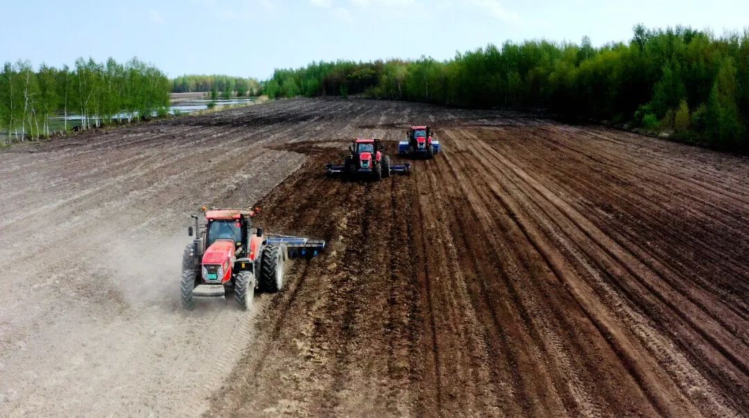 沃野之上国家队助力万象耕新