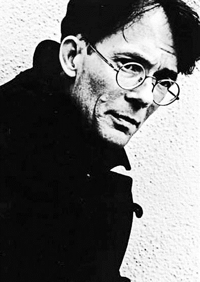 坎贝尔雨果·根斯巴克赫伯特·乔治·威尔斯儒勒·凡尔纳