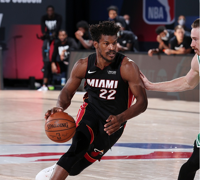 新秀希罗闪耀全场37 6 3,巴特勒24 9 3!热火险胜凯尔特人!