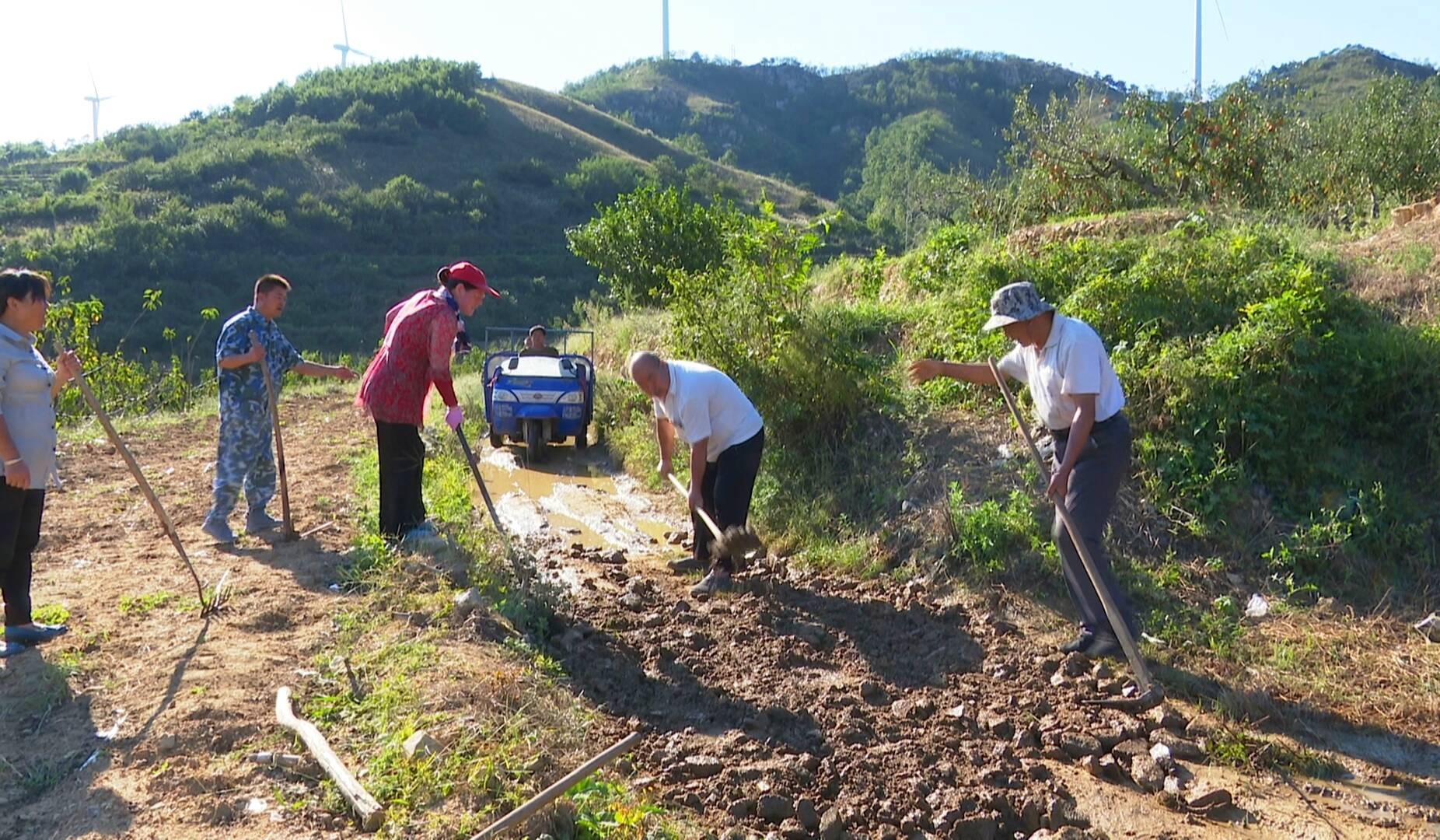 崖子鎮磨山村: