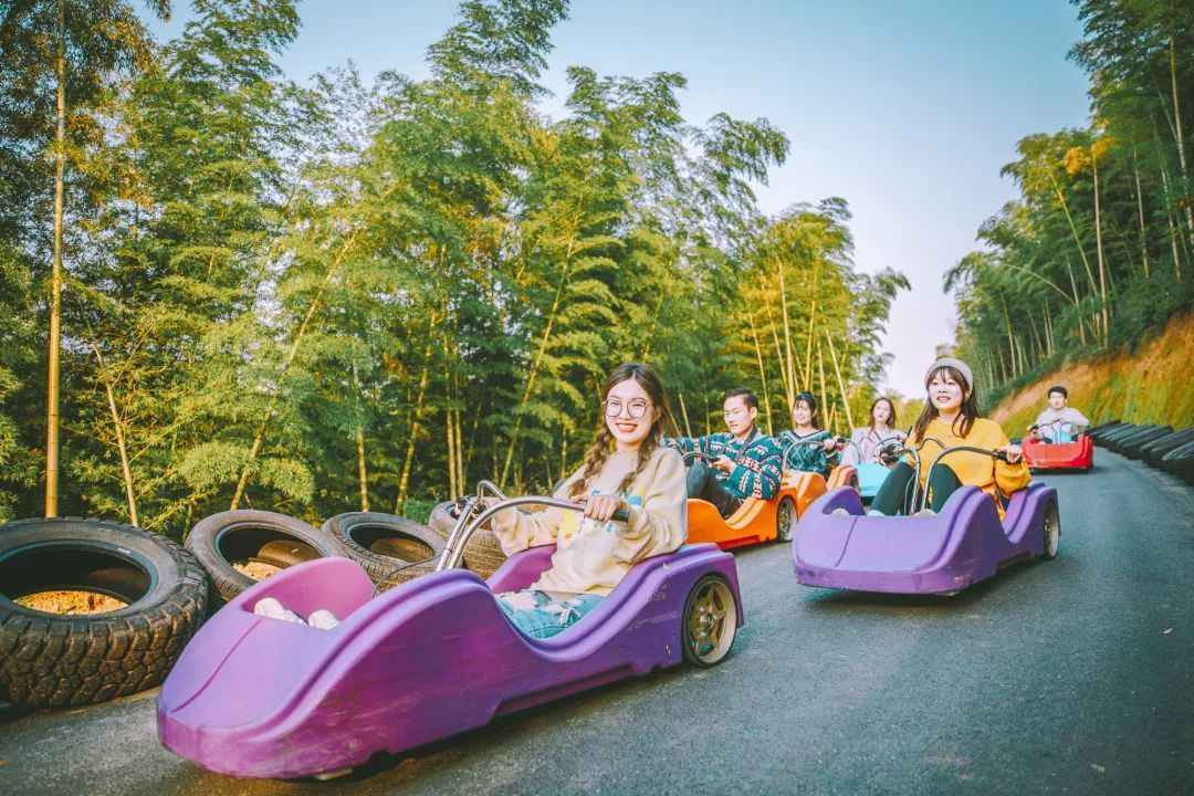莫干山1日团建:驾驶滑板车感受浙里新西兰原滋原味户外活动