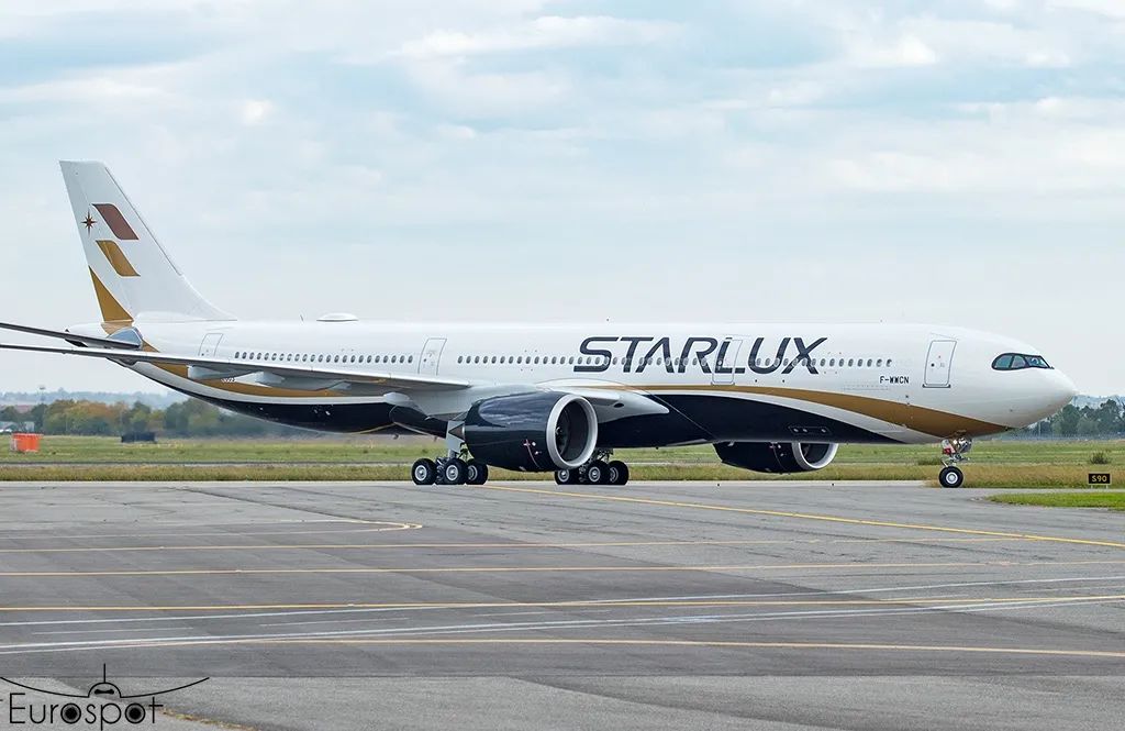 星宇航空首架a330-900亮相