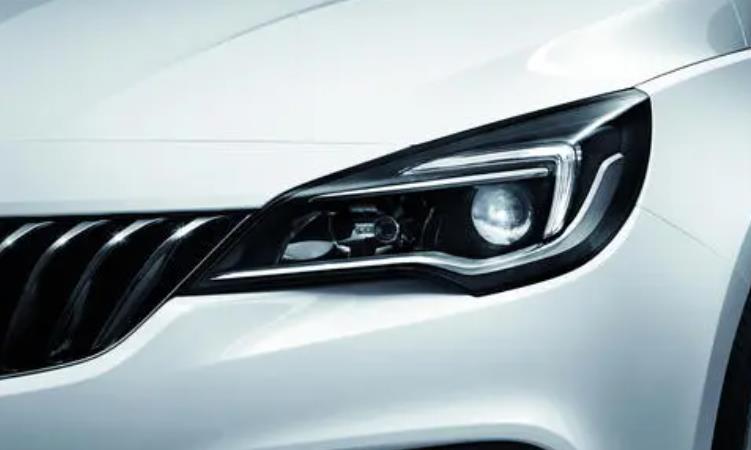 日间行车灯是哪个图标