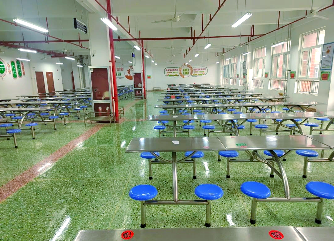 冠县崇文中学家长陪餐活动邀请函