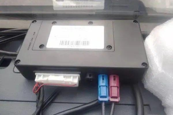 谁知道现在的汽车obd盒子 哪家比较好点?