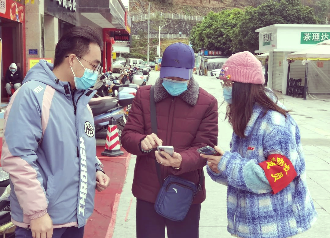 百色疫情中的大学生志愿者行动与应用化学的力量