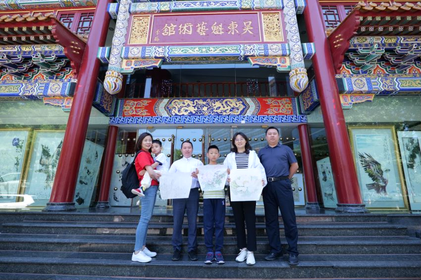 吴东魁艺术馆开展青少年书画培训提升青少年的文化自信自强意识