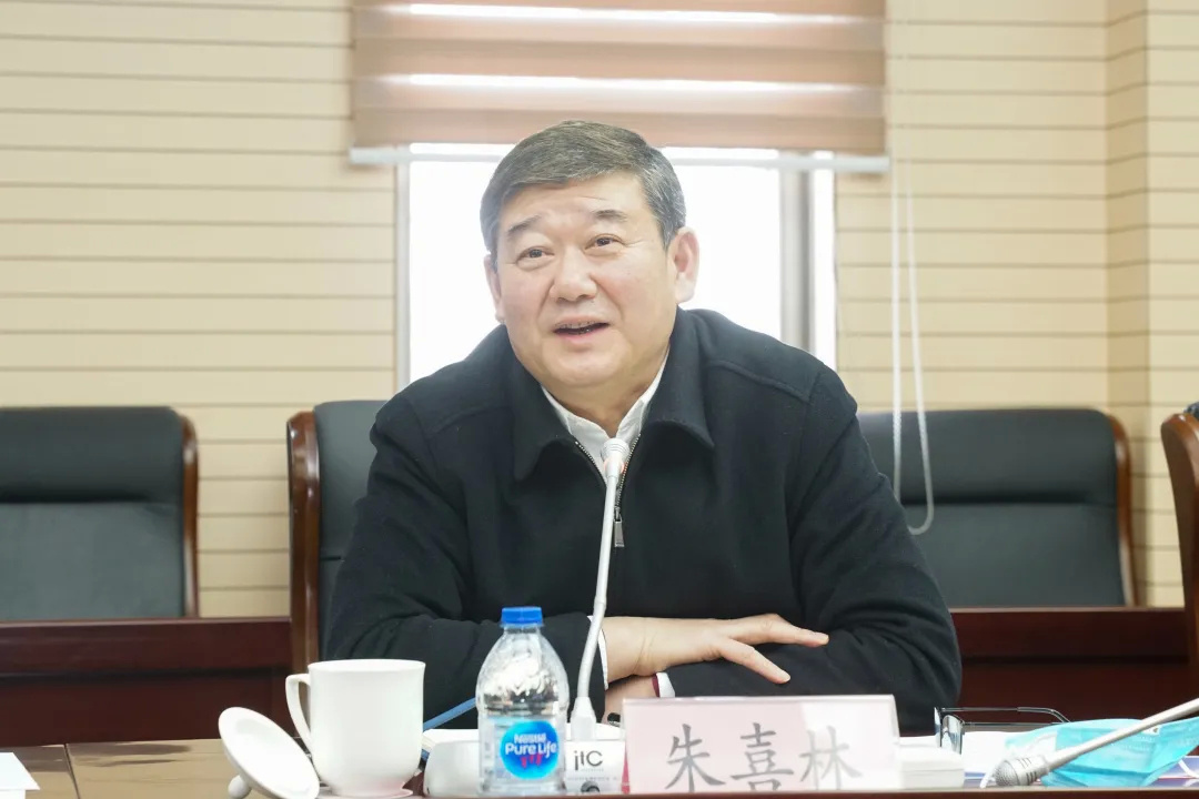 区人大常委会主任沈华棣一行到区法院调研对接2022年度工作