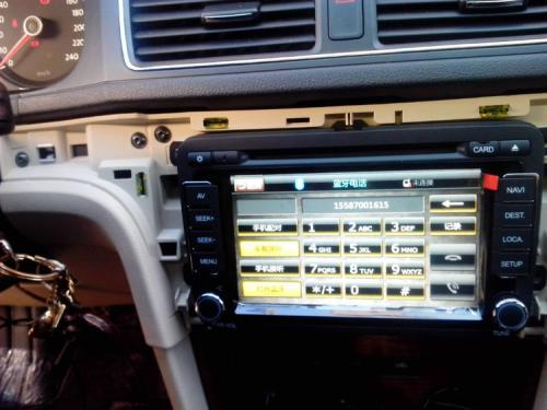 拆卸大众宝来车载dvd的步骤如下:首先,我们需要处理新宝来cd机的拆卸