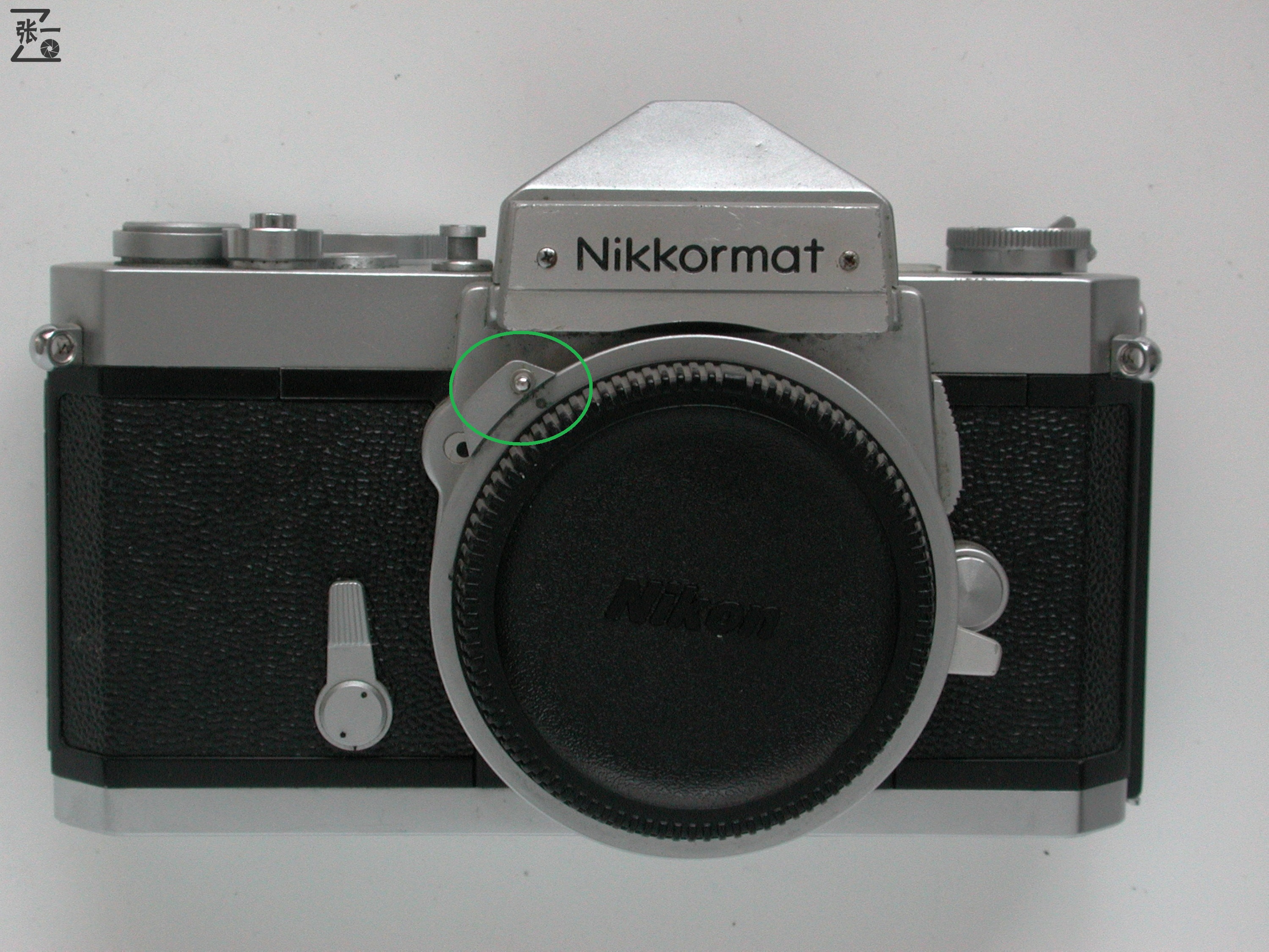 为了红"d"而购买的日本nikon em,唯一为女性设计单反照相机?