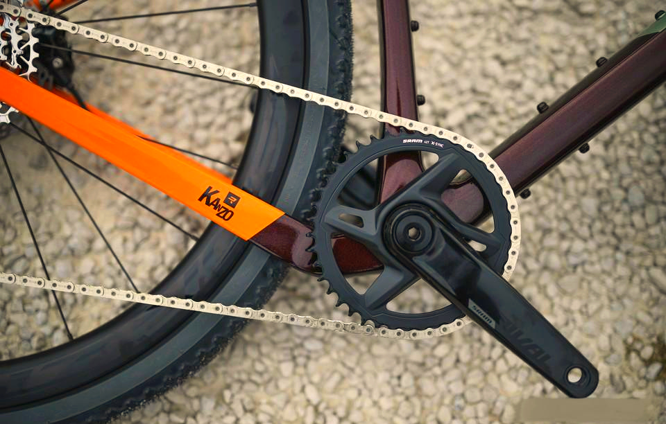 深入解析自行车曲柄组:动力系统的核心所在