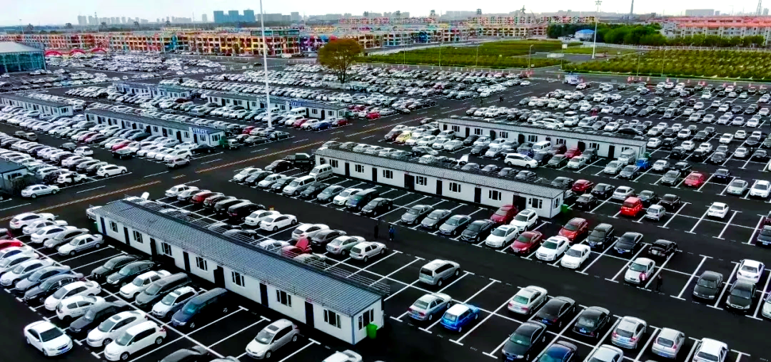 大庆赛车小镇二手车市场:推动汽车产业升级的探索与实践