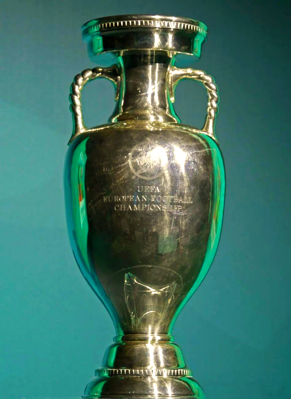 欧洲杯全解析:从起源到赛制,一篇文章带你深入了解