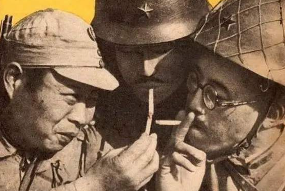 《雷霆战将》抽雪茄不符合史实?日军喜欢抽国产,国军香烟价格高