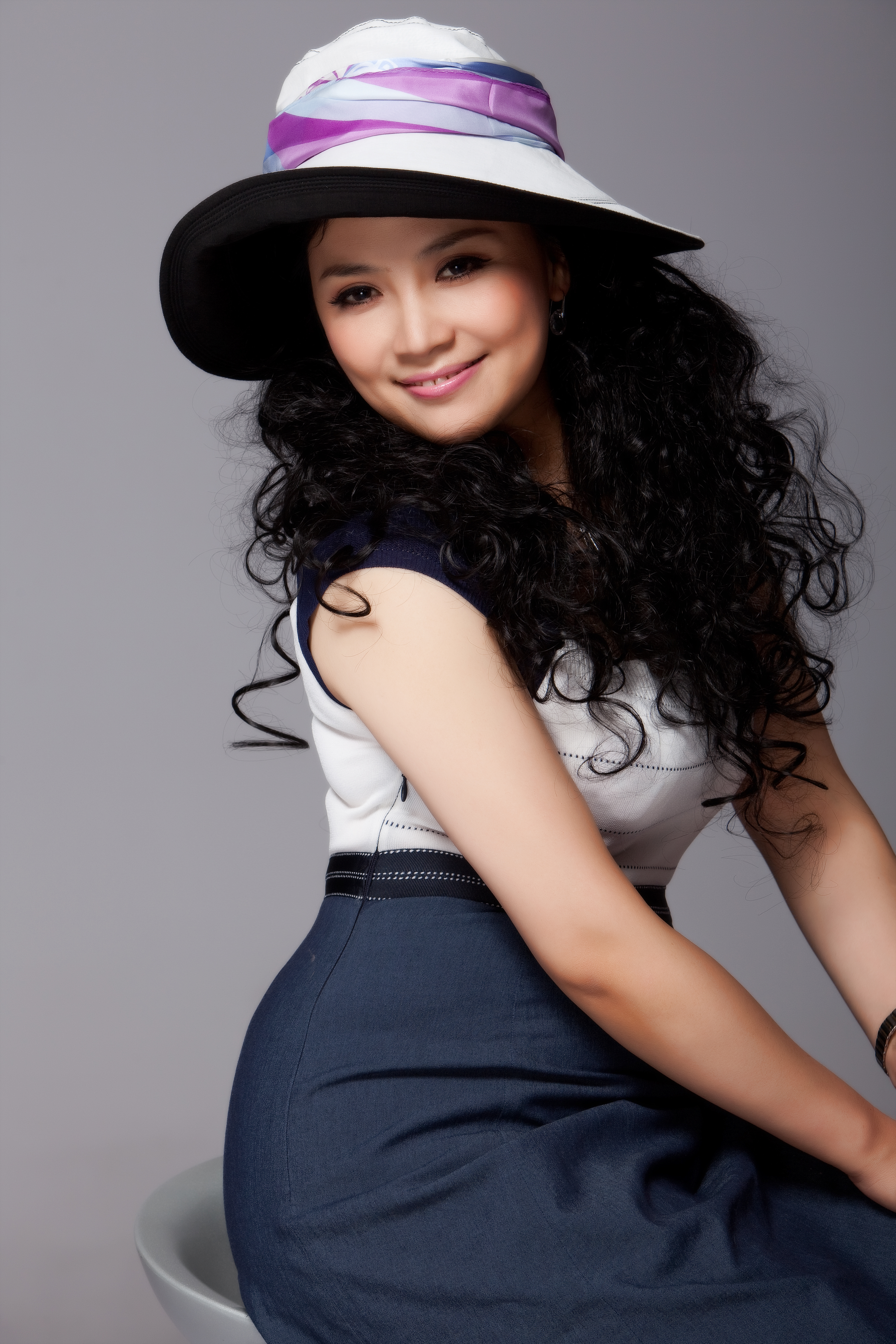 用心献礼 阎维文程晓英共同拍摄《江山就是人民》mv