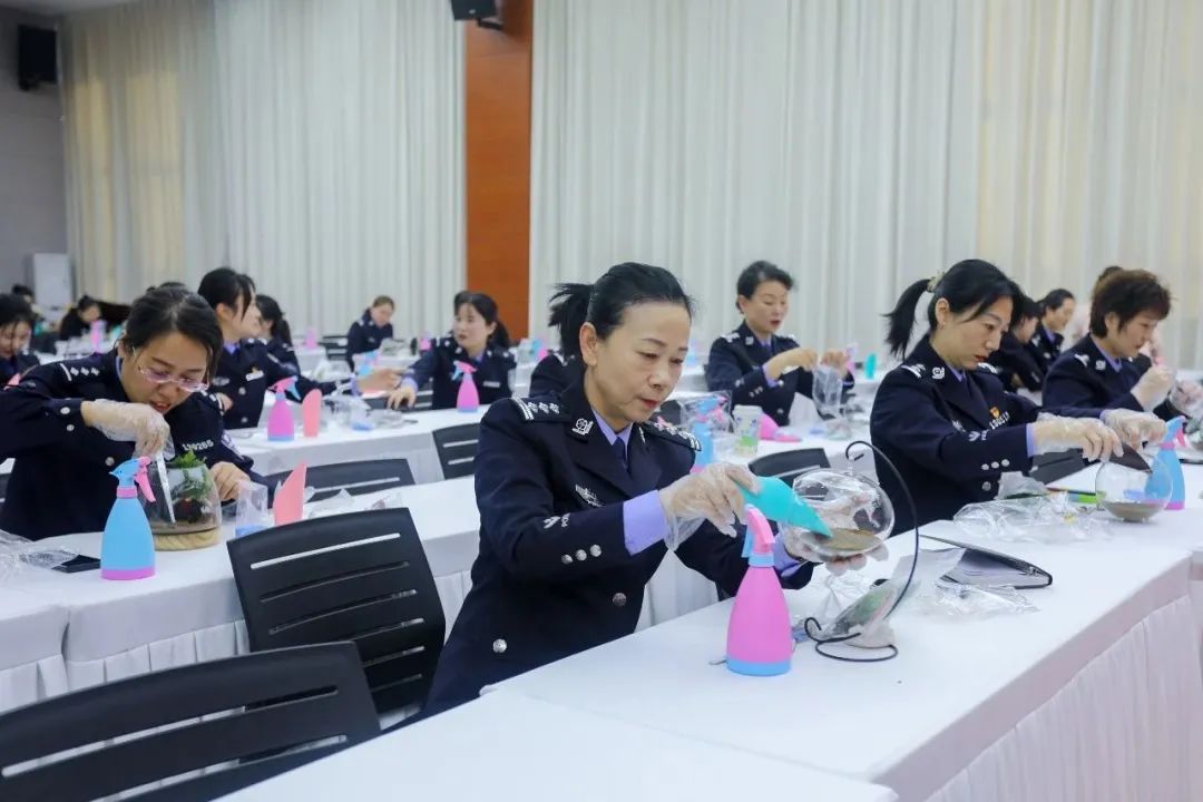全省公安机关举办庆祝三八国际劳动妇女节主题活动
