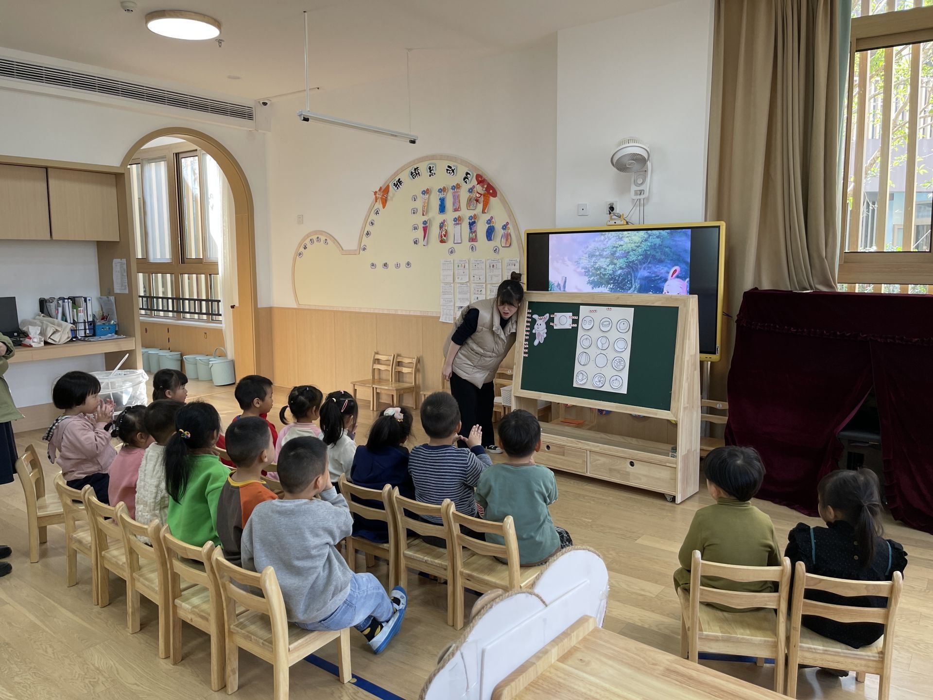 幼儿园里无小事,一日生活皆课程——国科一幼举行班级半日活动观摩