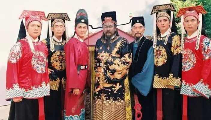 包青天真假包公是多少集