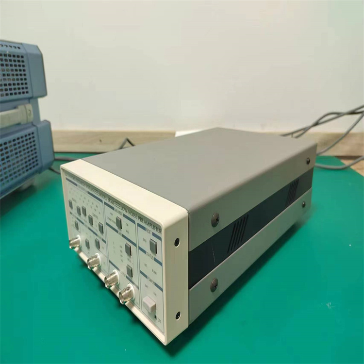 斯坦福sr560低噪声电压前置放大器