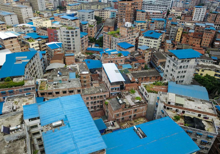 深圳"最大"的城中村,设施陈旧垃圾成堆,被称为穷人的世界