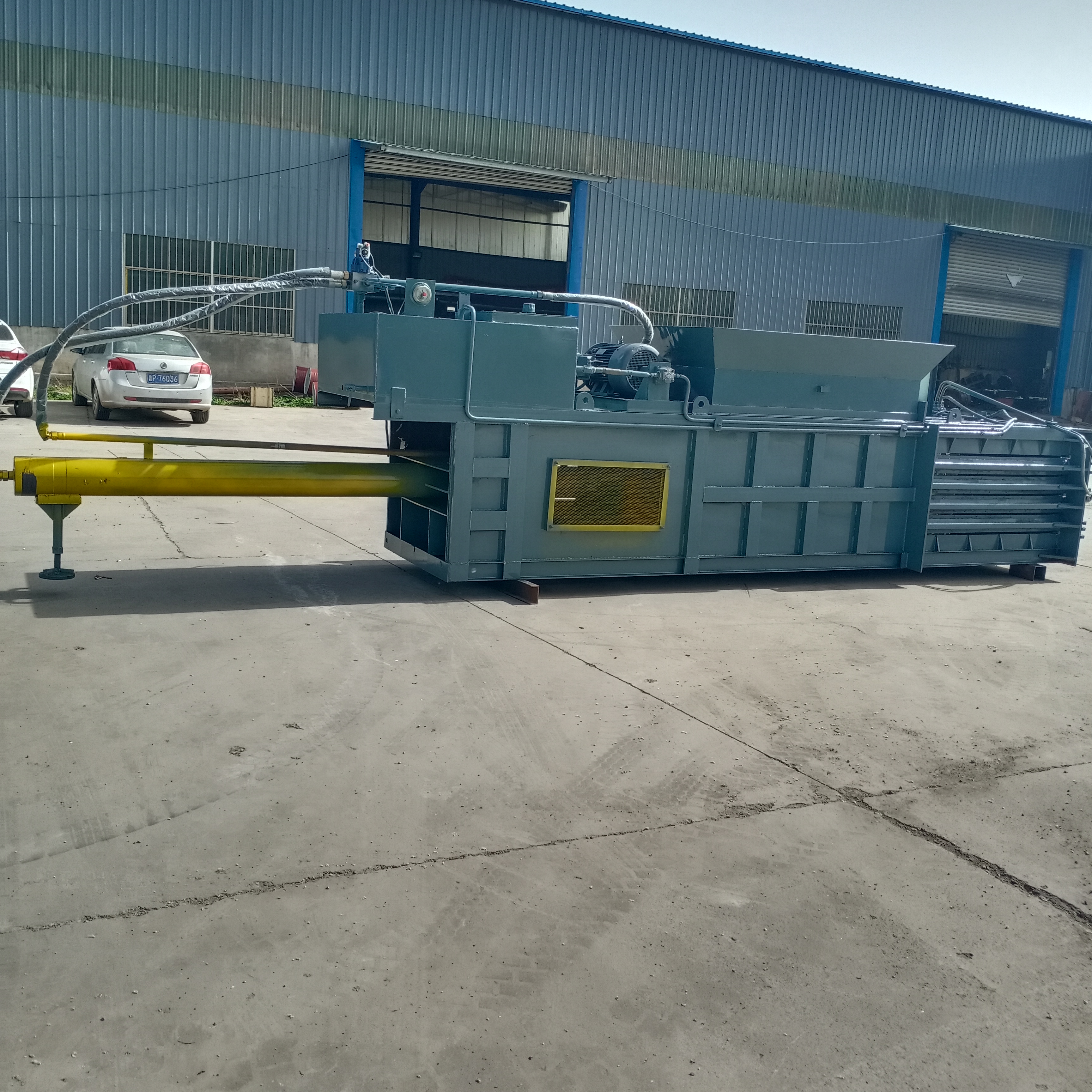 全自动卧式废纸打包机 机体展示