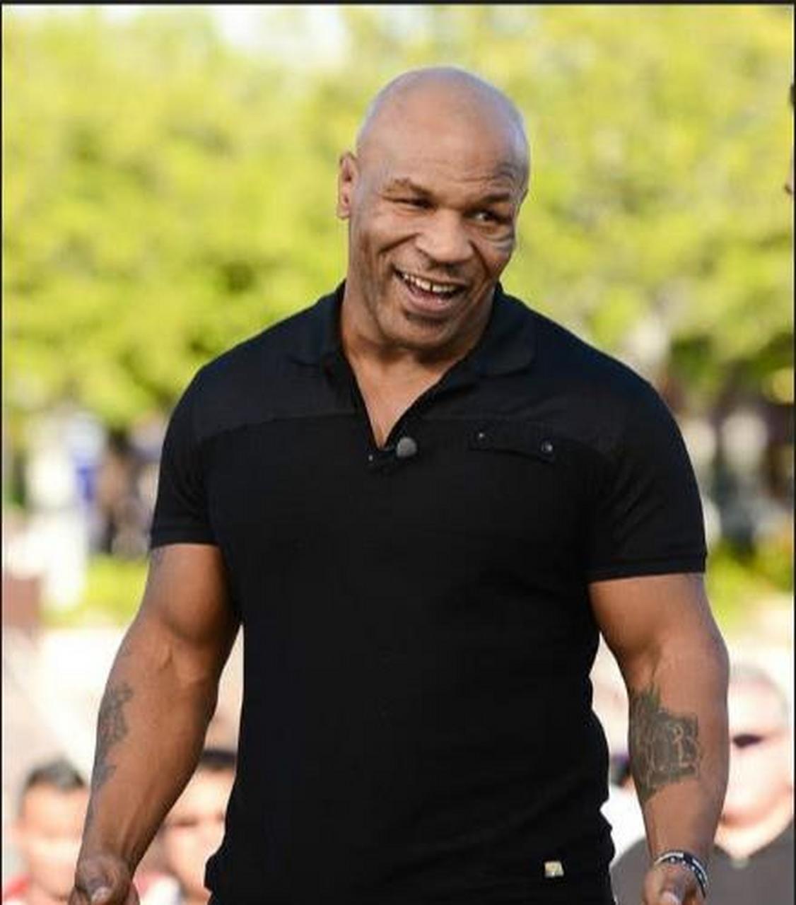 "拳王泰森病重到坐轮椅,自言将很快死去?