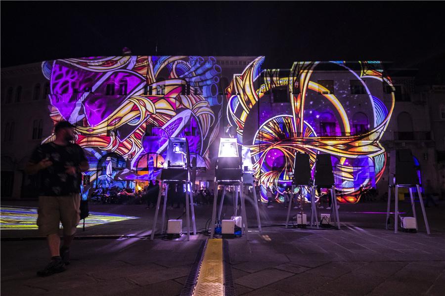 克罗地亚普拉举办视觉灯光节