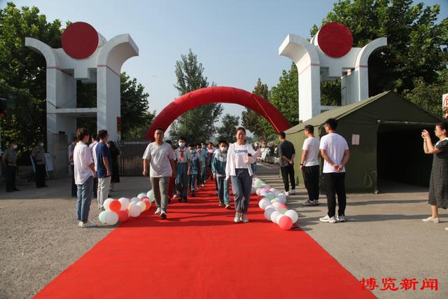 明礼立志,做文明中学生——张店五中开展2022级新生开学礼活动