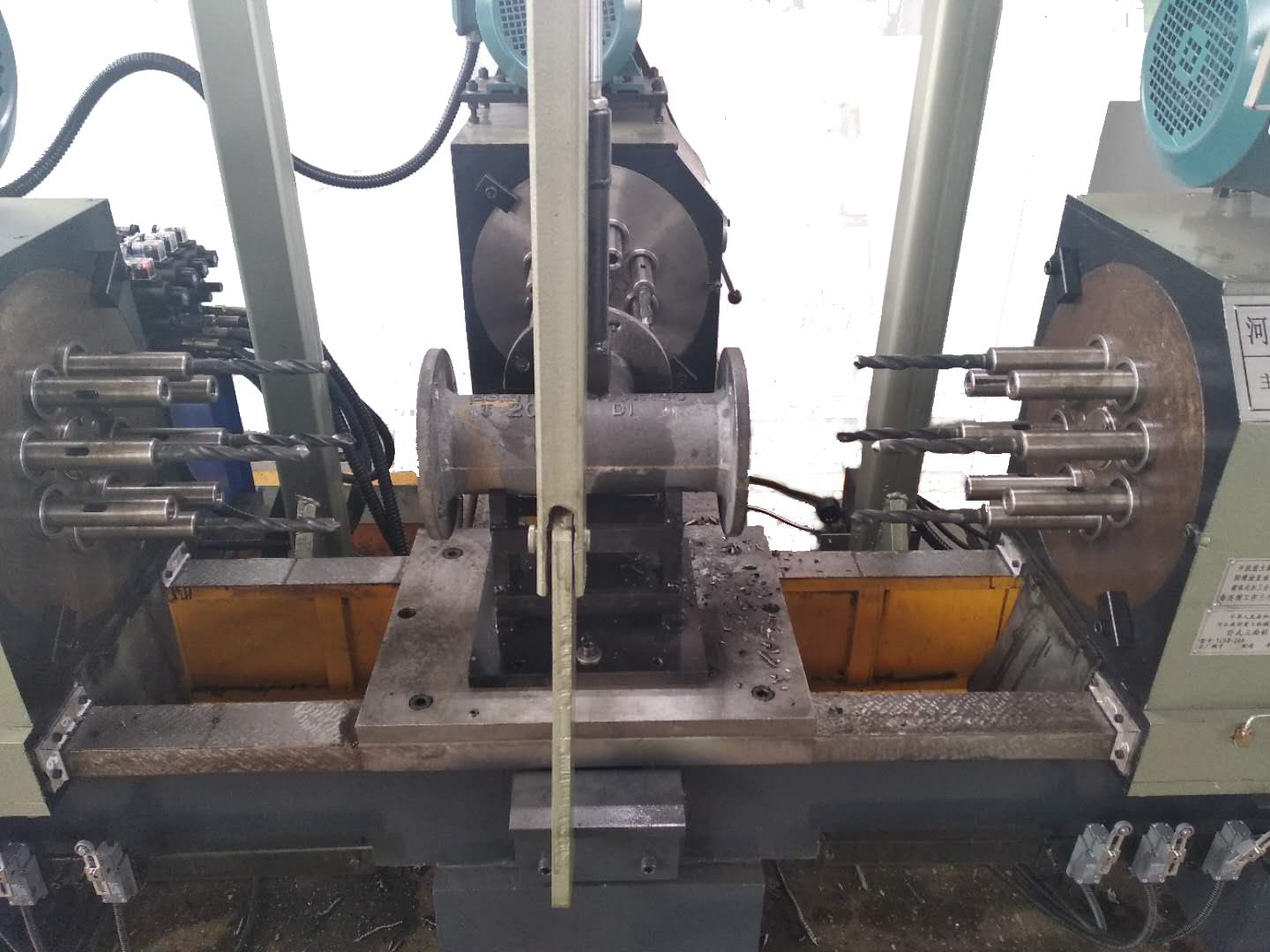 阀门多孔钻介绍及图片