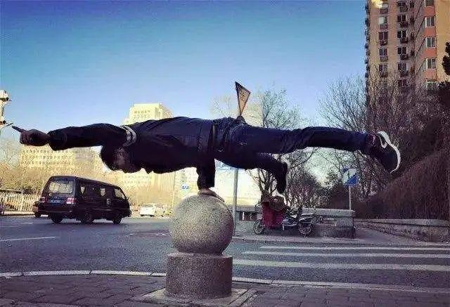 五年级儿子学街舞6年,不仅拿了大奖,还不驼背了