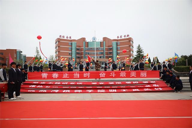 威海技师学院每年为企业培养300多名"定制"人才