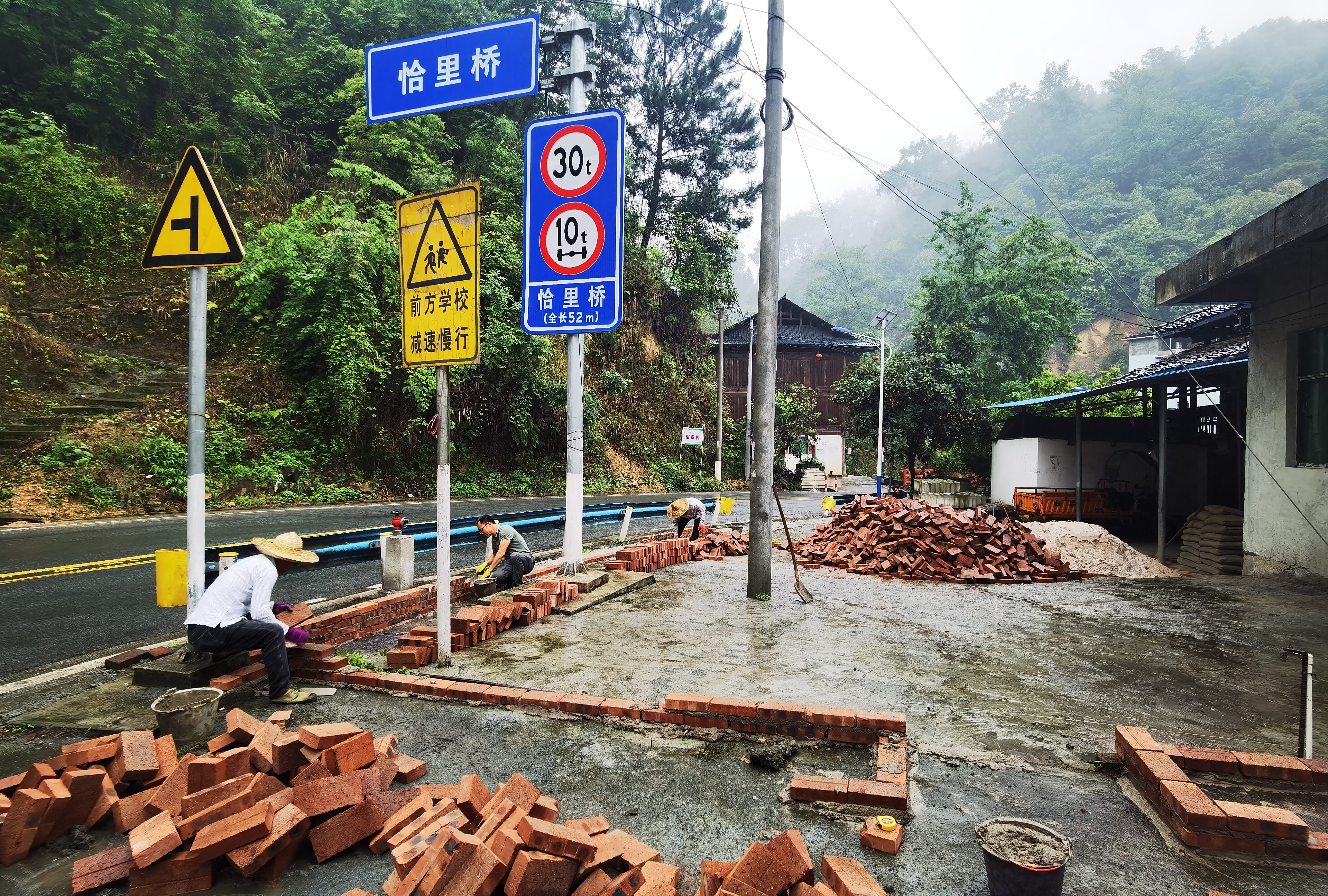 从江下江镇:庭院美化提村颜 美了村庄乐了民