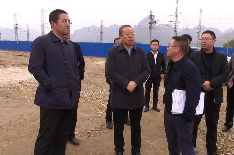 潘发勇到乡镇督导重大项目建设推进及双拥工作