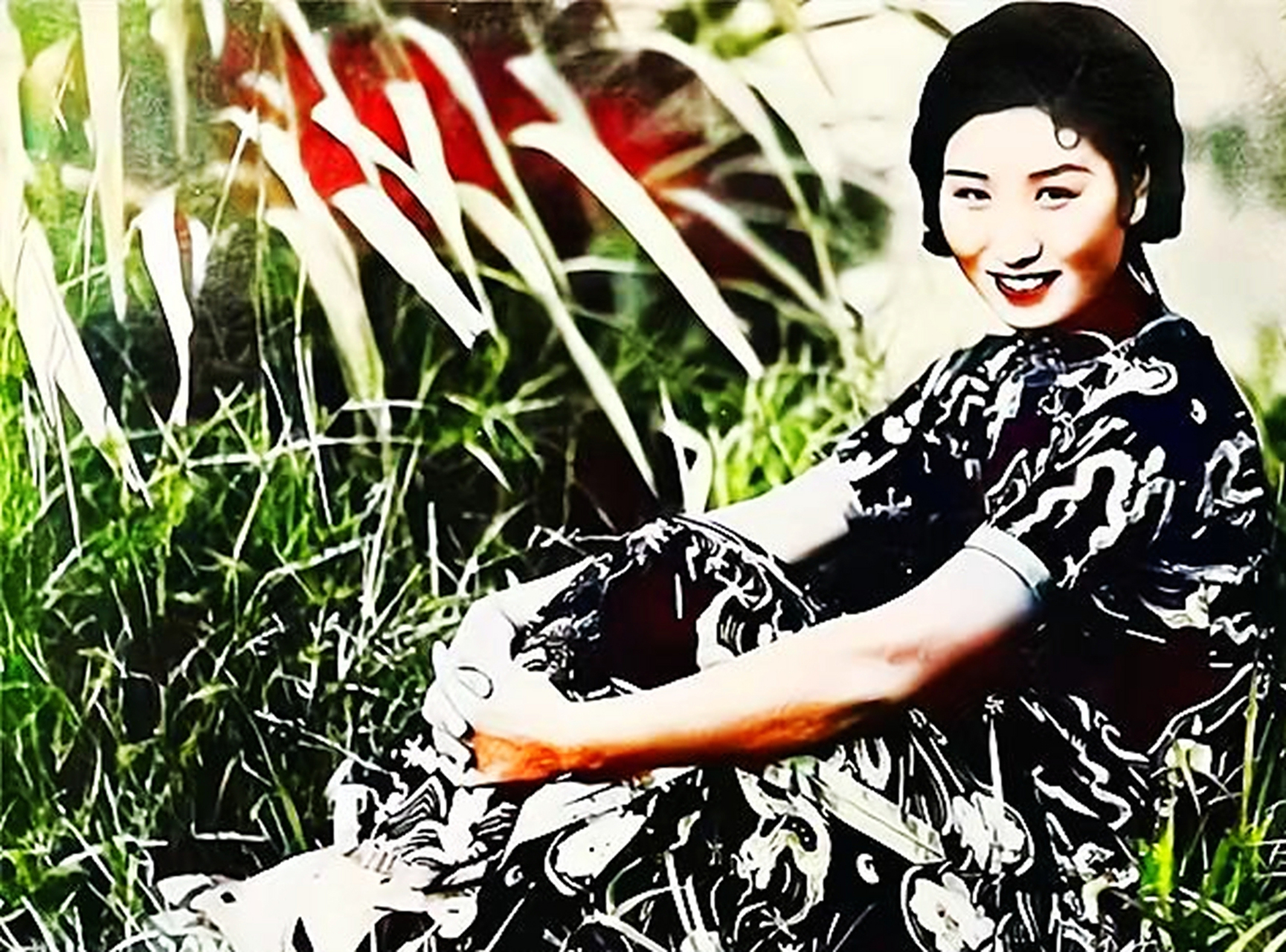 照片中的女子是抗日英雄郑苹如的真像.