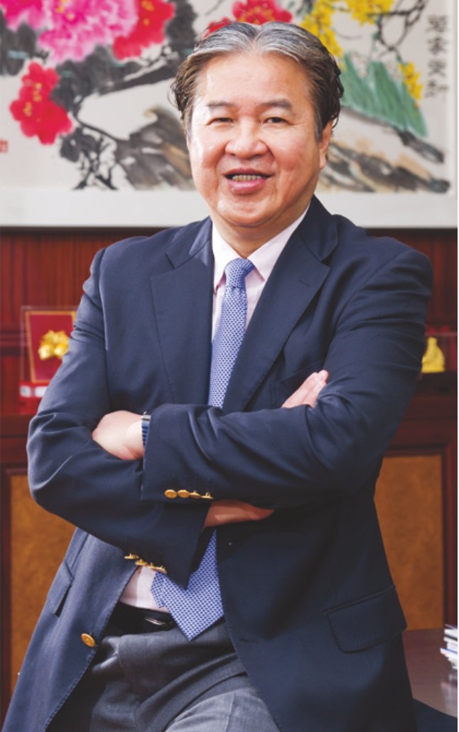 低调的实干家——伯恩光学杨建文