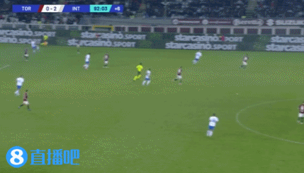 国际米兰3-0都灵比赛详情_意甲国际米兰对阵都灵比赛战报_意甲-劳塔罗破荒恰20点射 国际米兰3-0卡利亚里