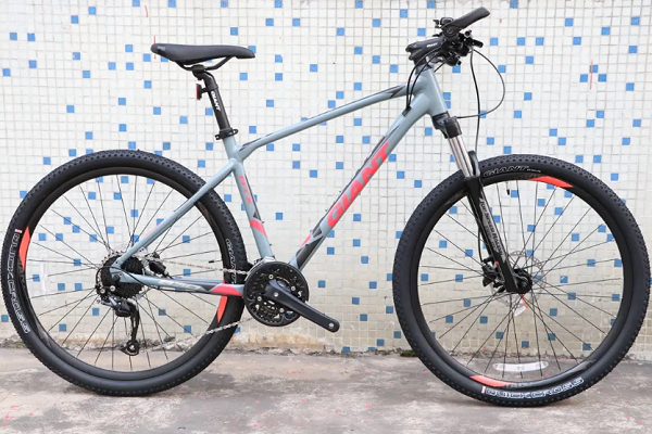 atx830和xtc800能骑出差別吗