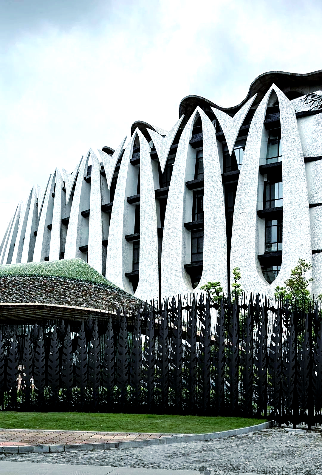 深圳奇幻建筑玛丝菲尔新总部大楼为何备受瞩目