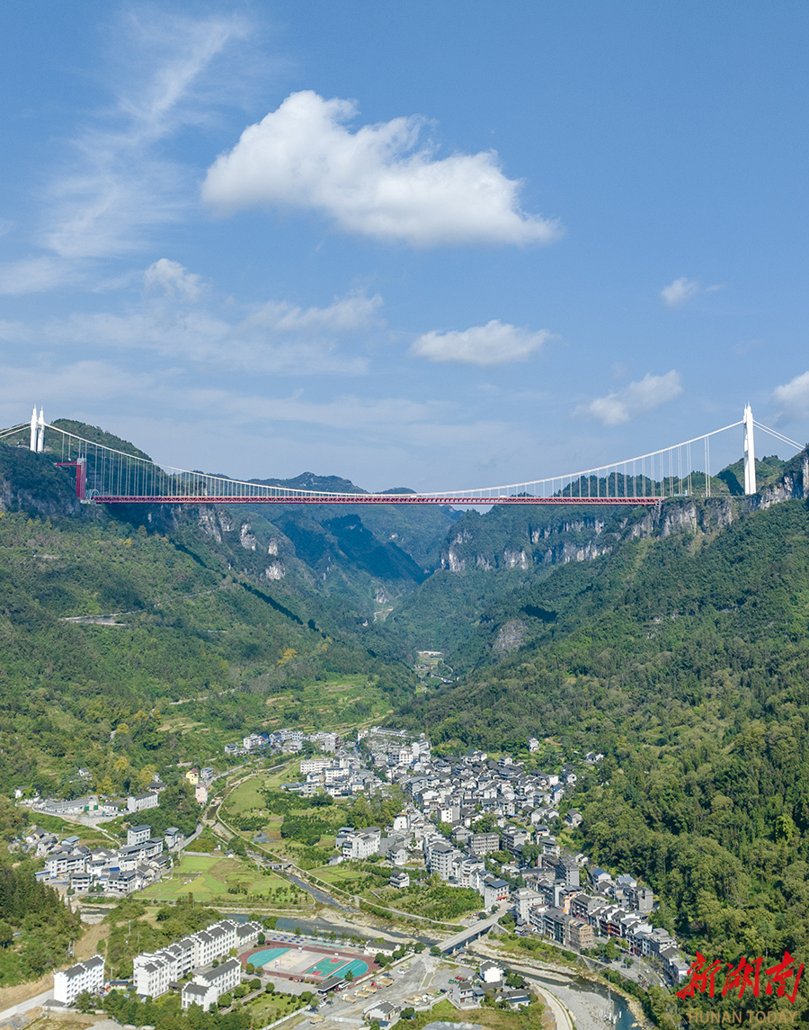 矮寨奇观旅游区图片