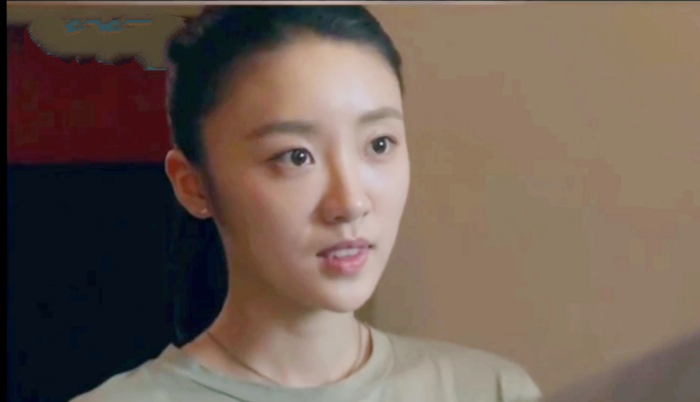 三十而已:林有有不简单,她故意制造疑点让顾佳发现,动机不纯