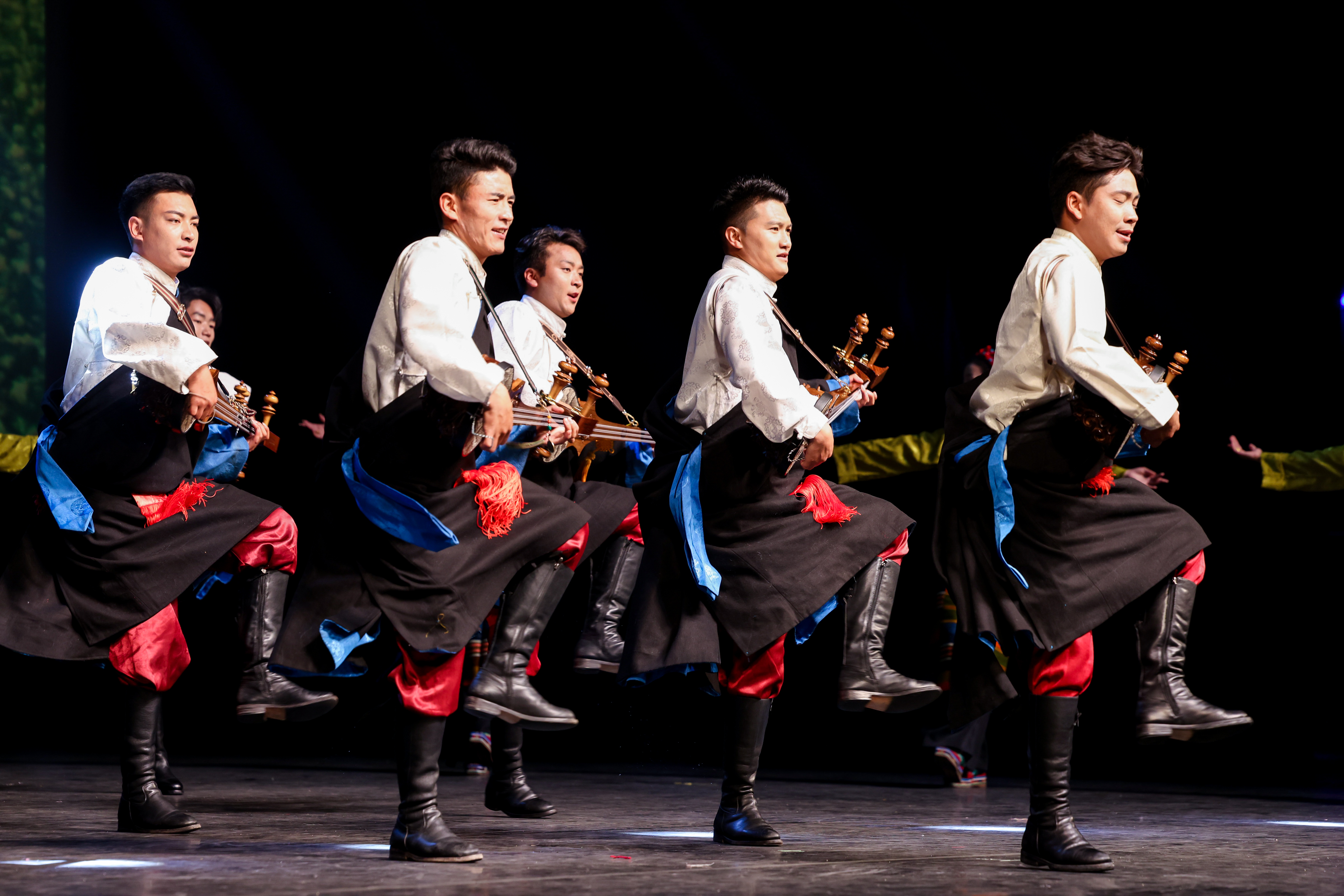 看过西藏"堆谐"吗?传统非遗如何走上城市舞台