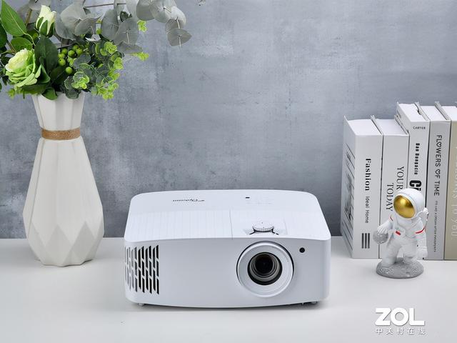 奥图码旗舰级家用投影评测:4k 高刷新 智能化