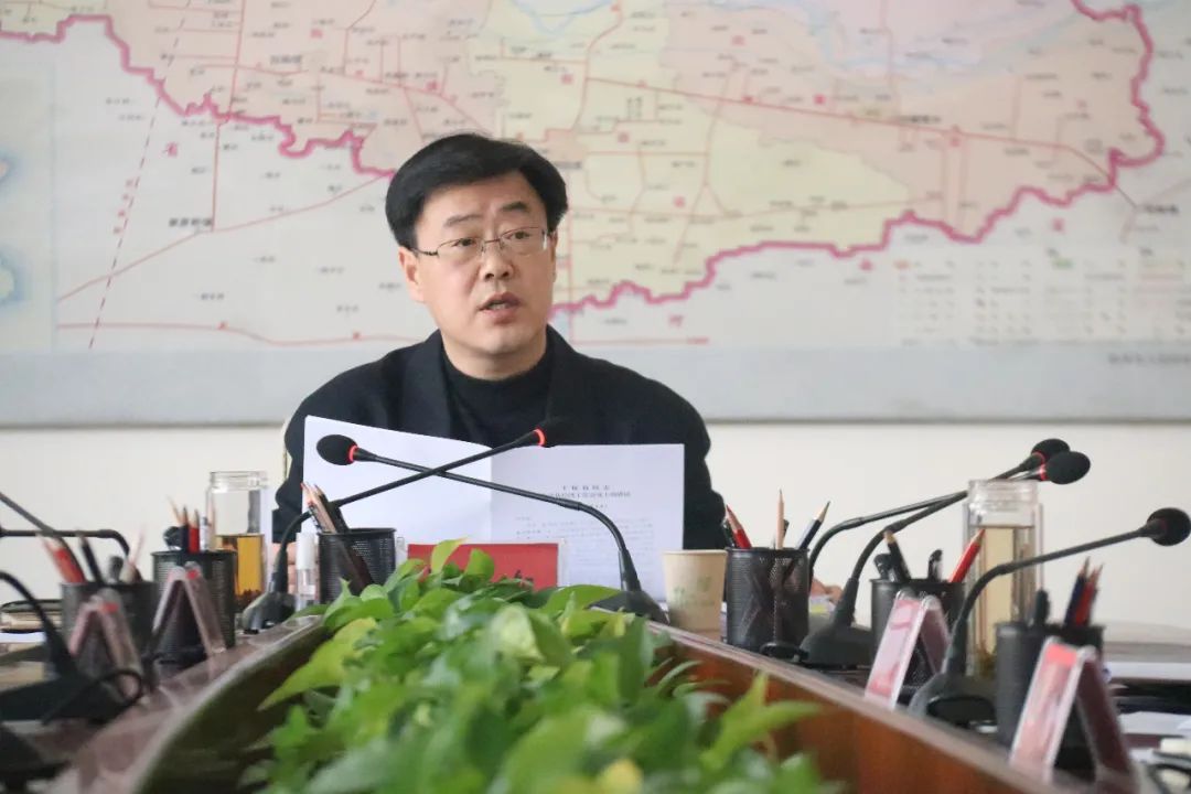 于保叙主持召开全县经济工作沟通会