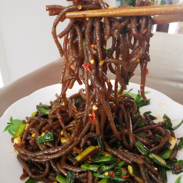 香辣红薯饸烙面