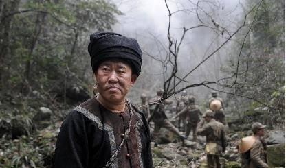 湘西土匪火拼:"和谈"现场叫嚣"血洗桂林溪,消灭自卫队!