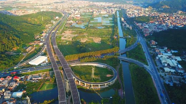 福建新答卷 · 龍海篇丨龍江精神顯擔當 海納百川向前進