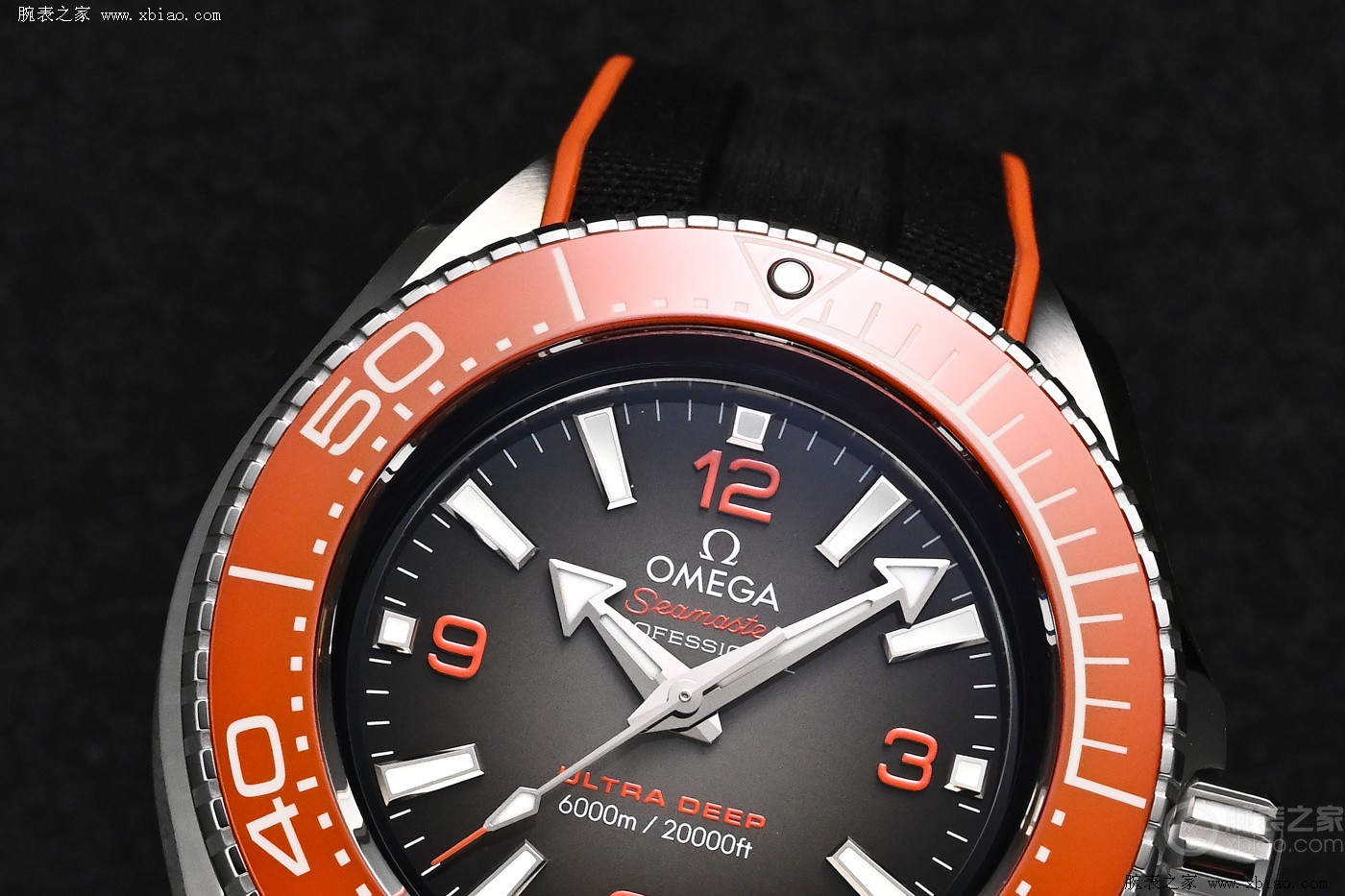 能刷街的深潜利器-欧米茄海洋宇宙6000米橙圈潜水表