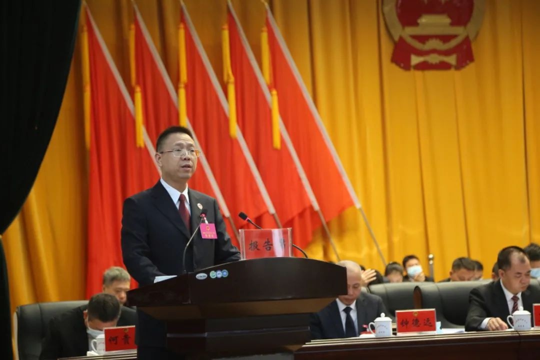 汝城县人民检察院代理检察长欧阳涛作检察工作报告